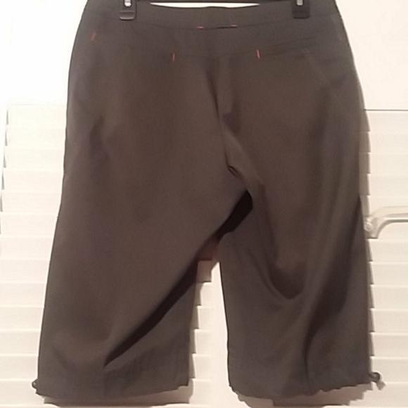 Tail Tech Golf Capri - Picture 4 of 6